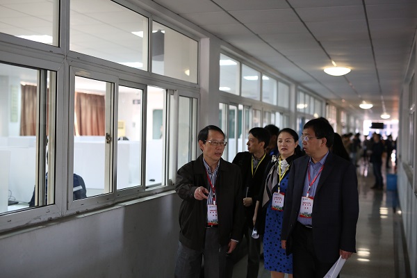 1478744242387.jpg 161109174053.jpg